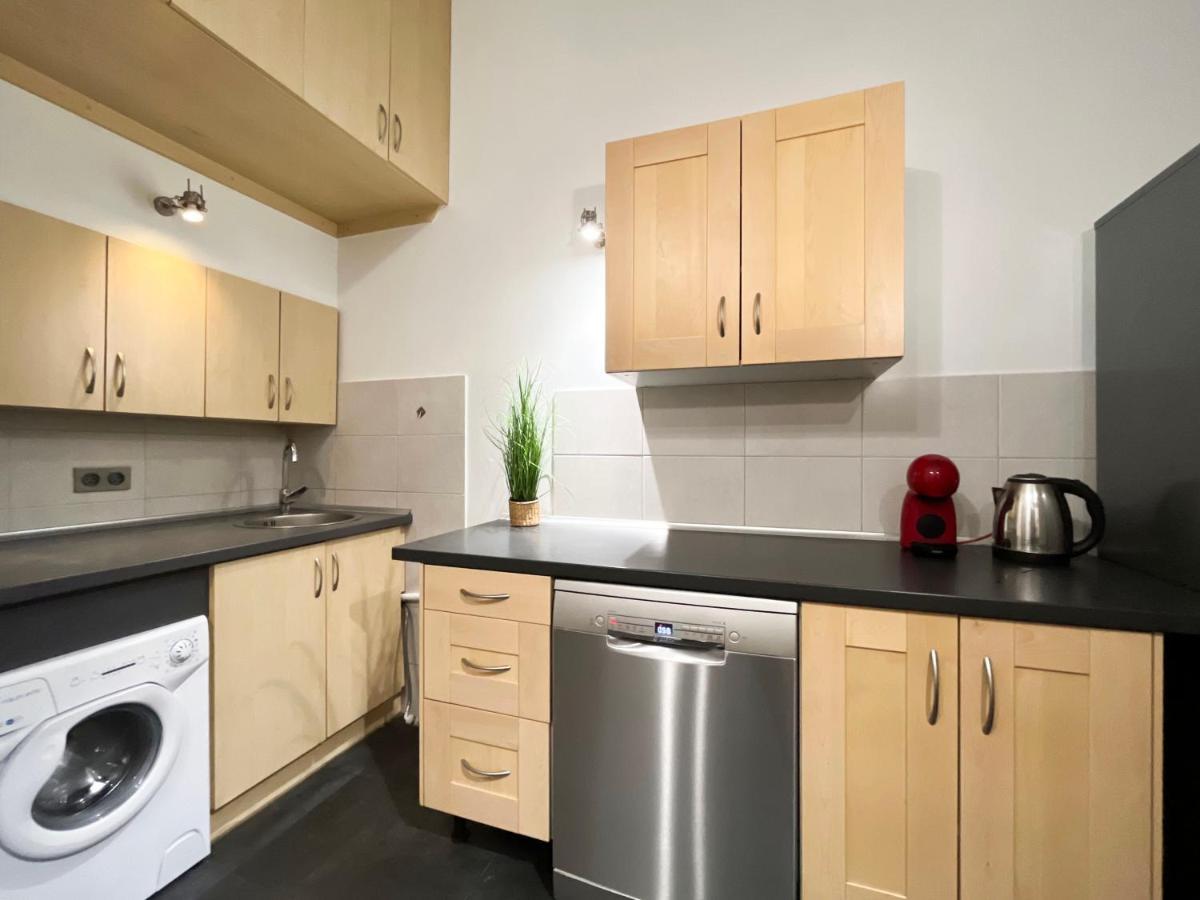 Heart Of Wroclaw - Spacious 3Rooms 75M2 As Home Apartamenty R243 Breslávia Exterior foto