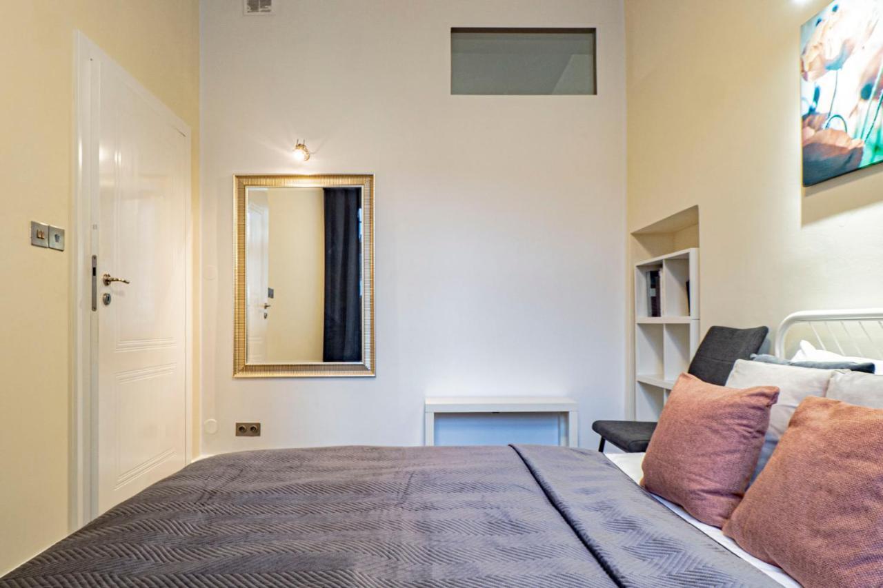 Heart Of Wroclaw - Spacious 3Rooms 75M2 As Home Apartamenty R243 Breslávia Exterior foto